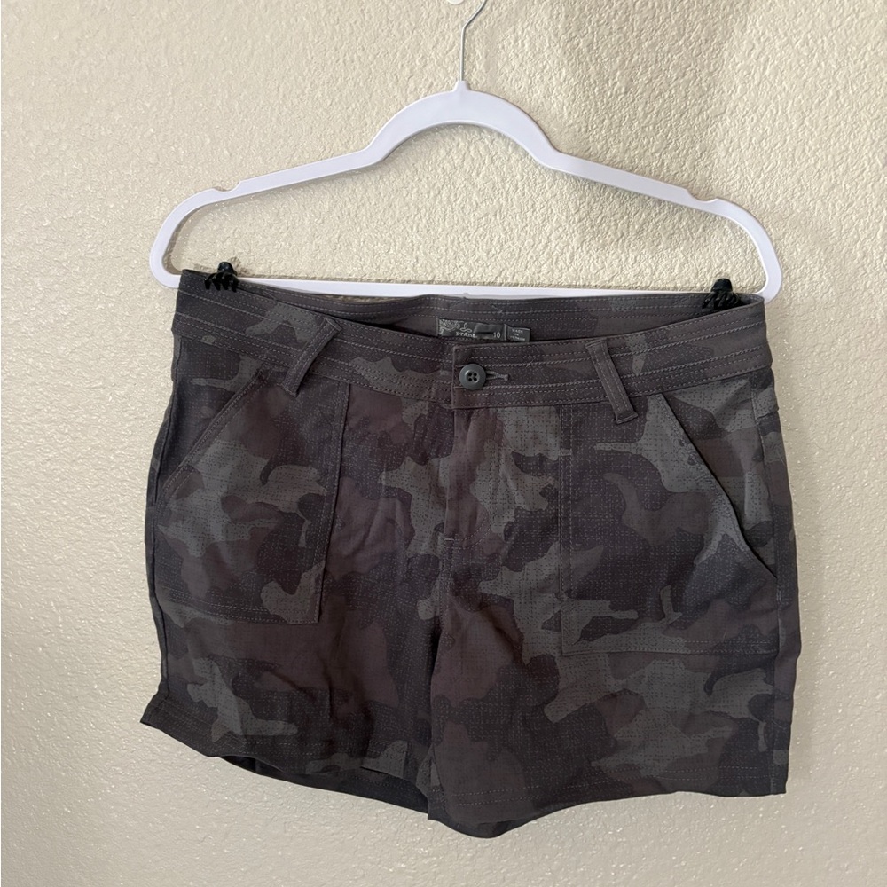 Prana Olivia Camouflage Women's Shorts Size 10
